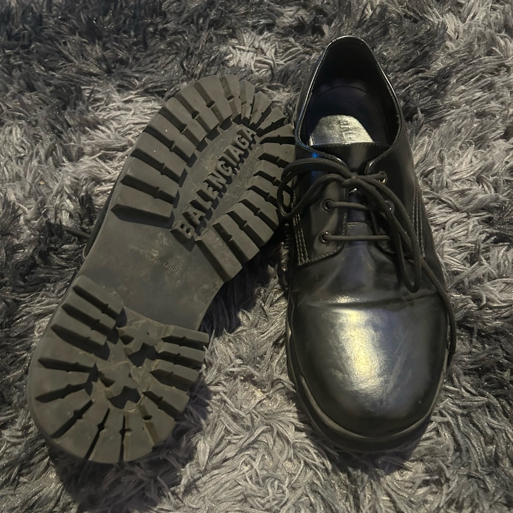 Balenciaga Strike Derby